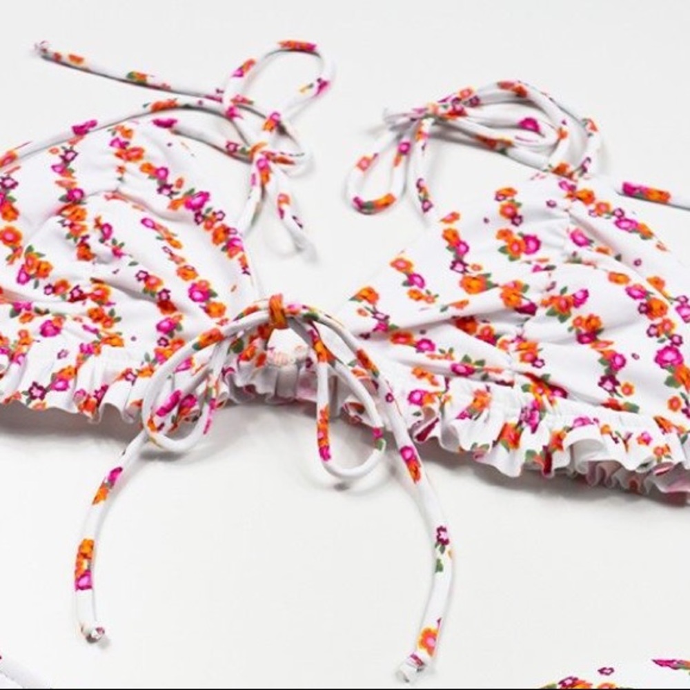For Love and Lemons Talulah Bikini Top - Picture 5 of 6